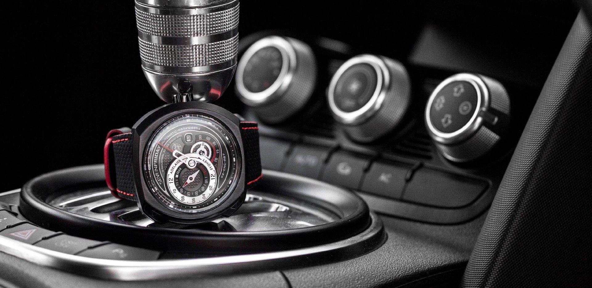 BULL RUSH RALLY – SEVENFRIDAY Australia