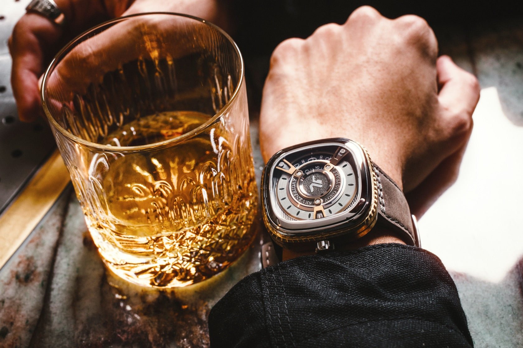 M2/04 - SEVENFRIDAY Australia SF-M2/04